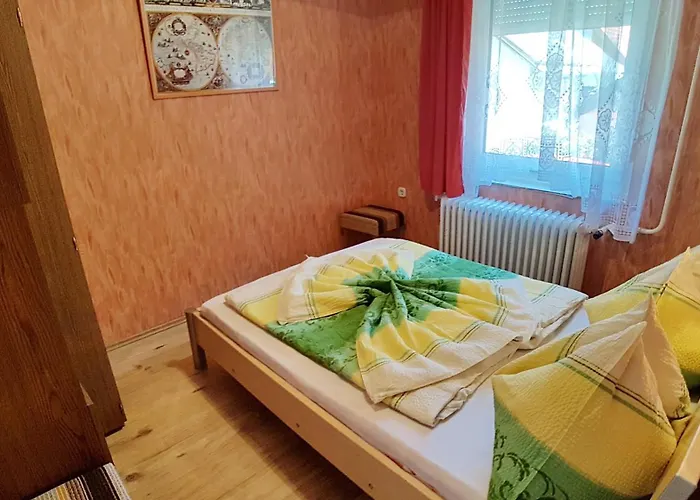 Apartment Edit - Biro Tours Nr 8 *